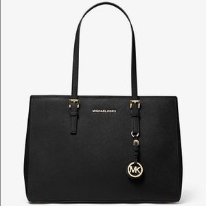 Michael Kors Jet Set Large Tote Purse